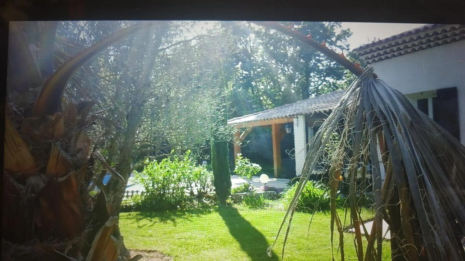 Au Bonheur Et Liberte Villa Meyrargues Frankrijk